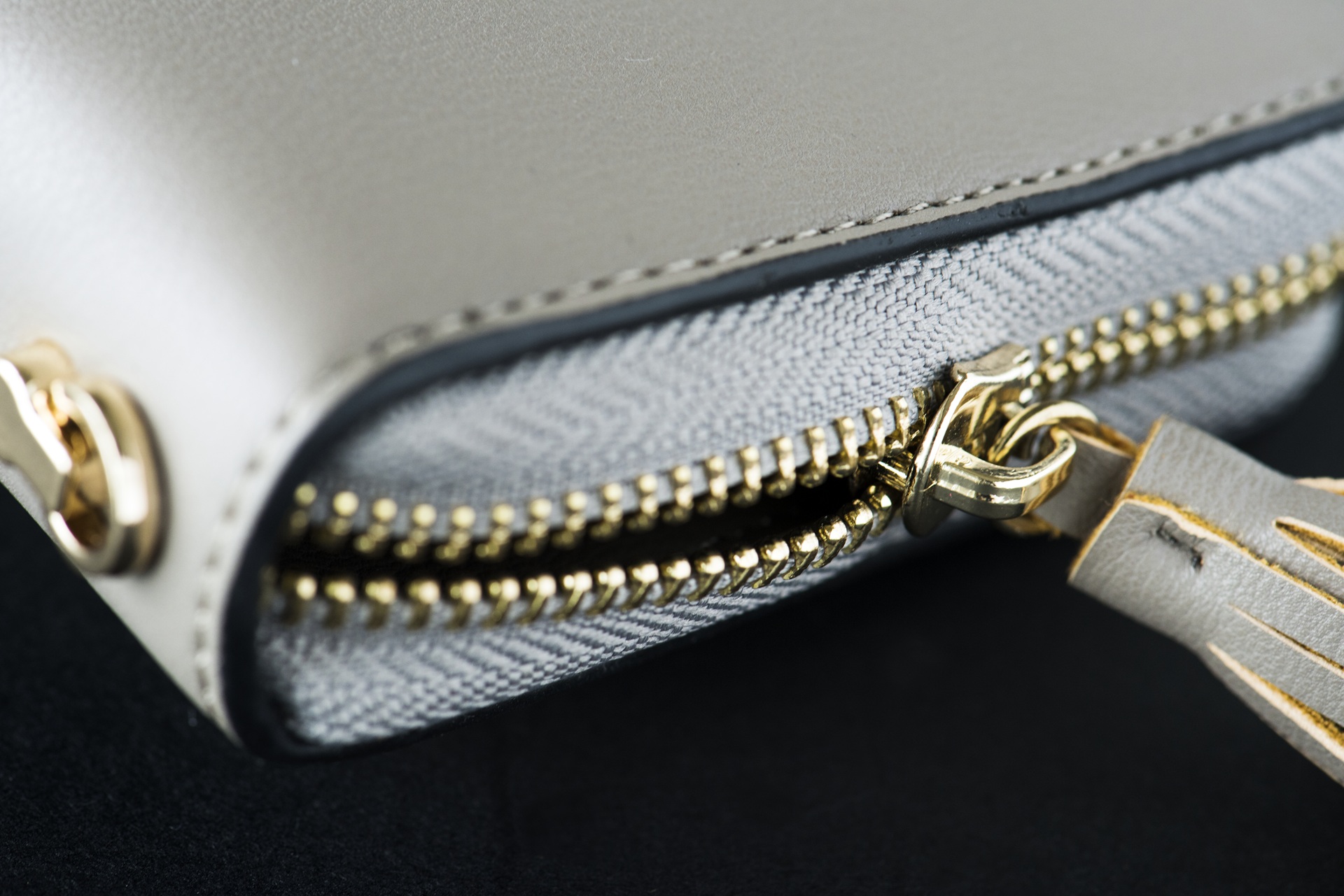 cambio de cremalleras de bolsos en santander