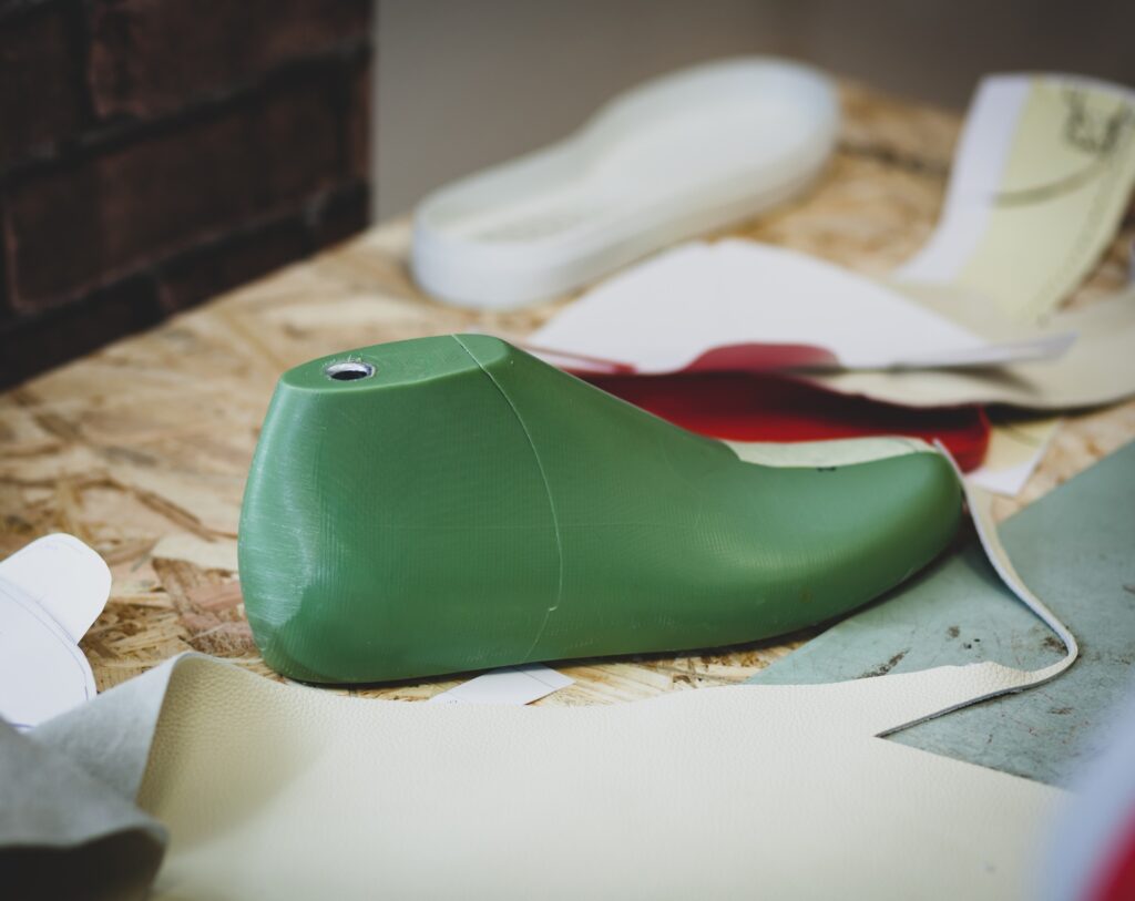 ensanchar-zapatos-estrechos-hormas-santander